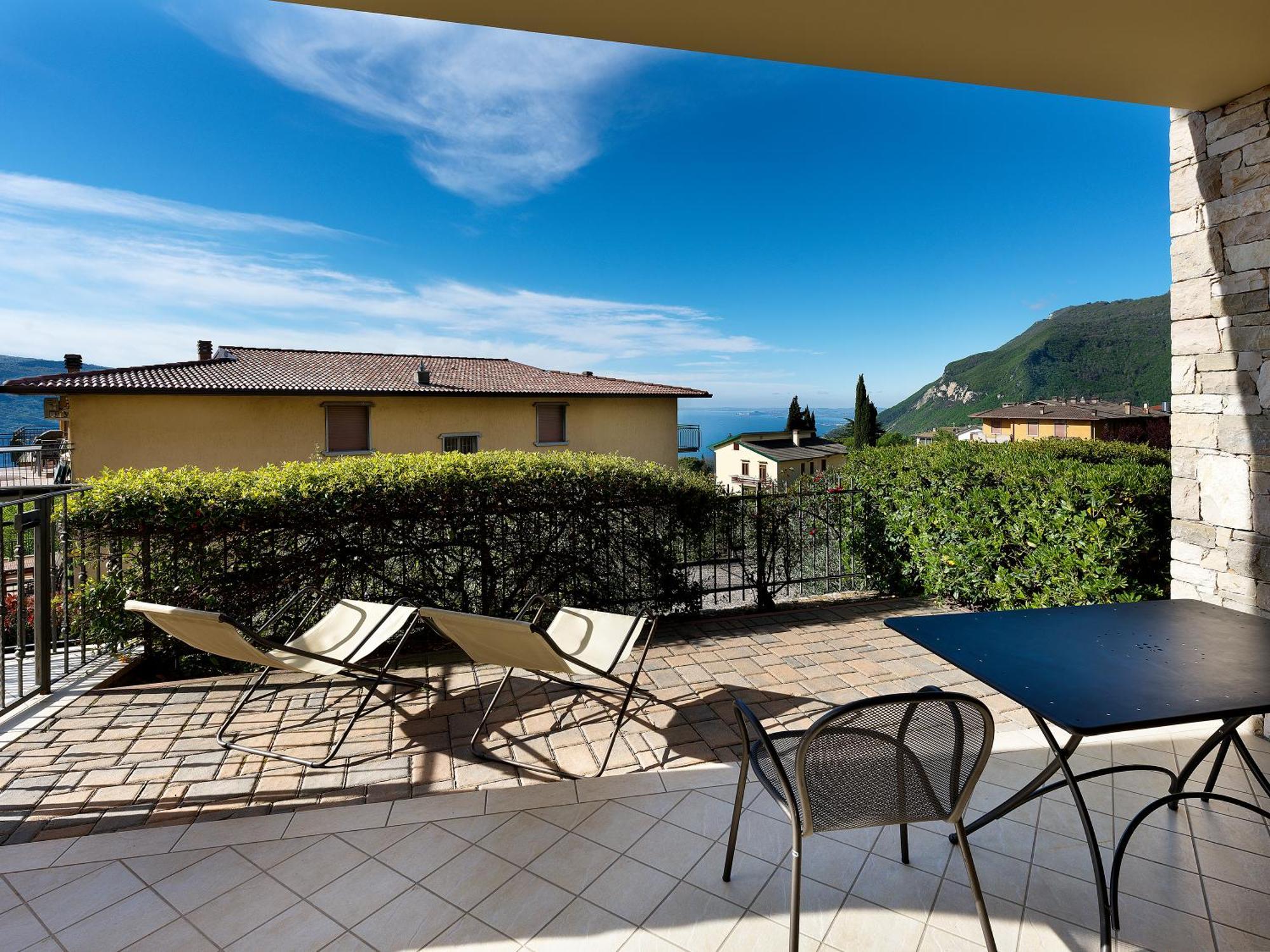 Residence Besass, Gtsgroup Tignale Exterior photo
